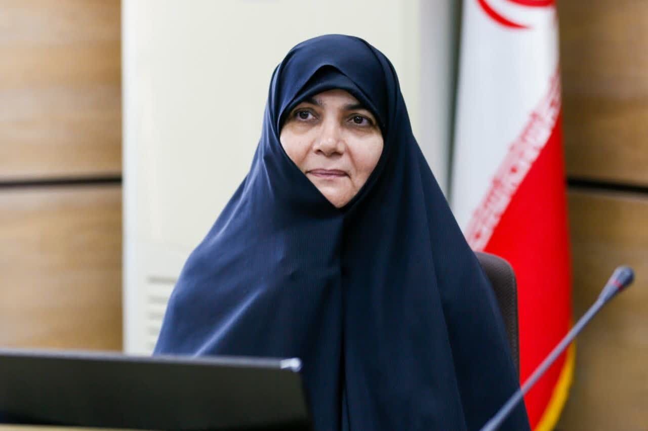 دکتر مریم فاتحی زاده